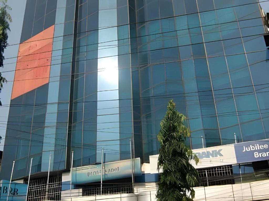 Hotel Tower Inn, Chittagong Bagian luar foto