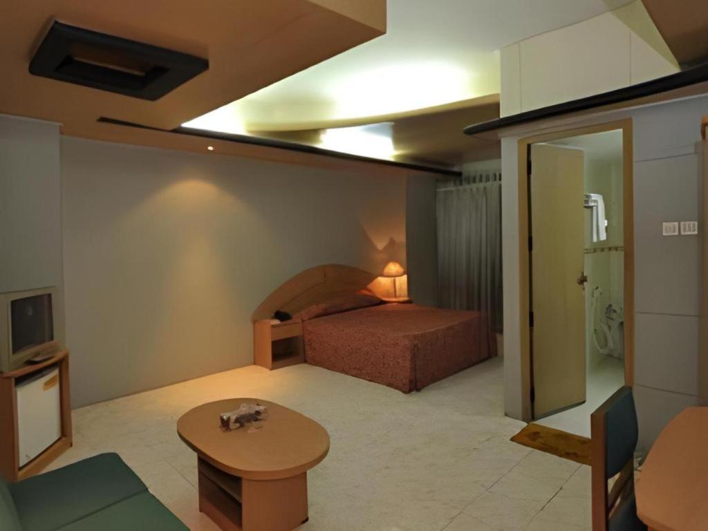 Hotel Tower Inn, Chittagong Bagian luar foto